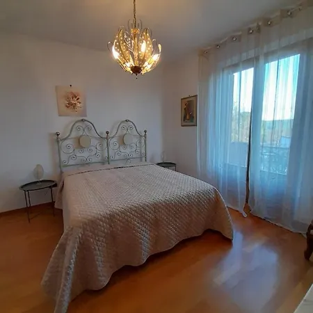 Apartment Un Passo Volta *